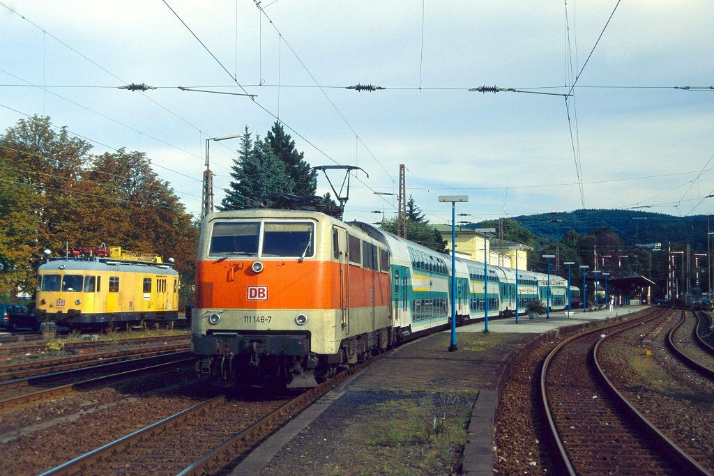 http://www.bahnbilder.de/bilder/1200/828933.jpg
