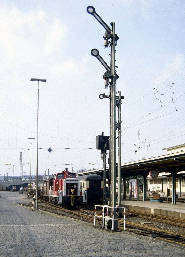 http://www.bahnbilder.de/bilder/1200/828936.jpg