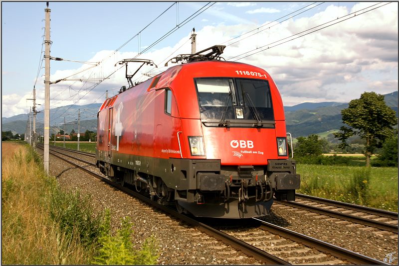 EM-Lok 1116 075 Schweiz f�hrt als Lokzug 89219 von Knittelfeld
