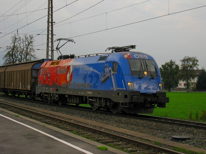 The 1116 250 came with a short freight train through