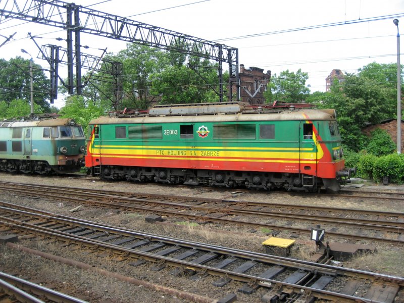 3E-003 am 09.06.2009 in Toruń Wsch�d. 