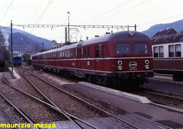 425 420 - Balsthal OeBB - 08.04.1989