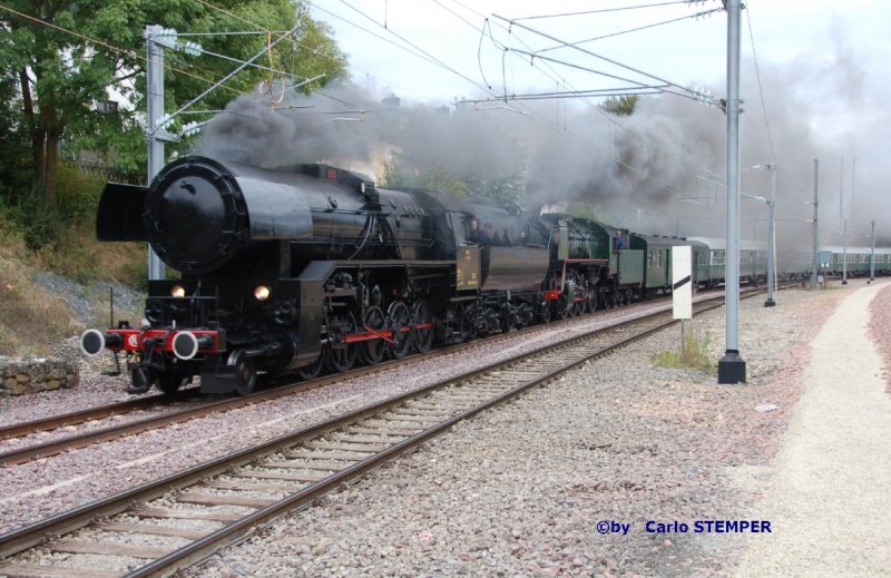 5519 with with Belgian locomotive 29 013 on the way