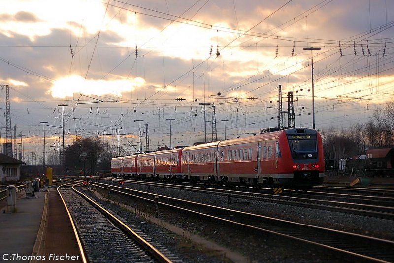 612 xx bei der Ausfahrt aus Lichtenfels  Kbs 820 01.2008
