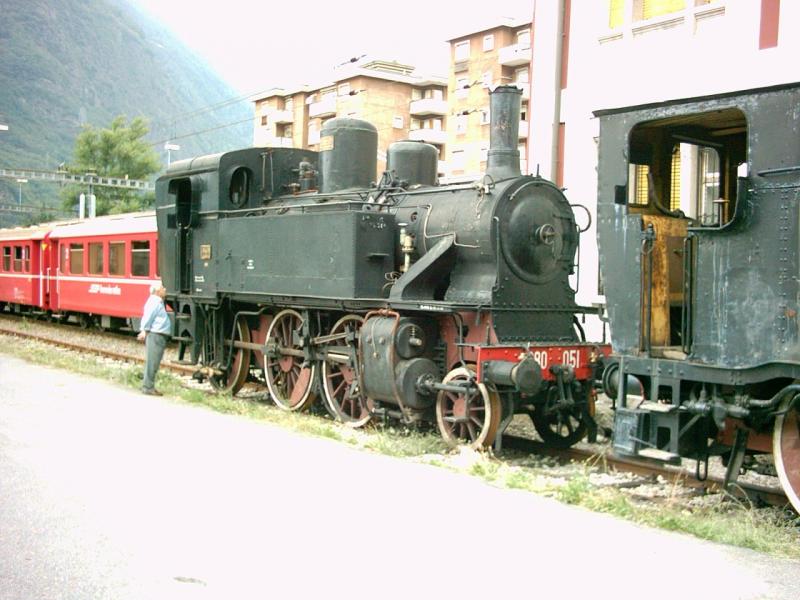 n Tirano 880 051  