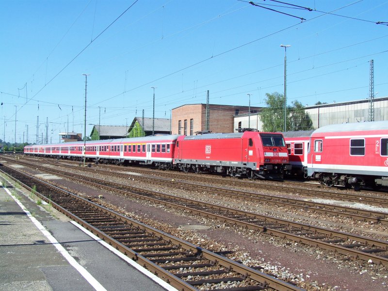 Br.146 a disc with its RE-train from hazardous and other