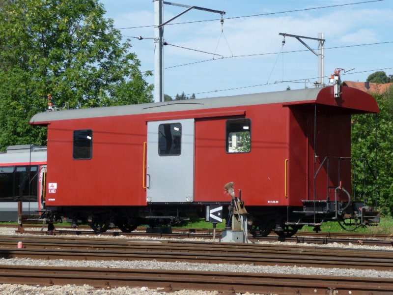 AB - Dienstwagen X 803 im Depotareal von Gais am 03.09.2008