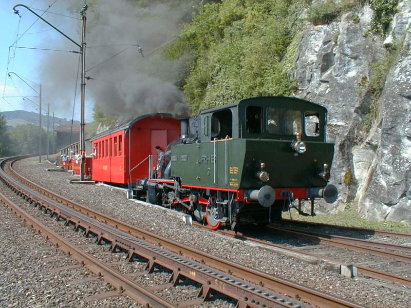 Bei der Ausweichstation Wienacht-Tobel,13.05.01  
