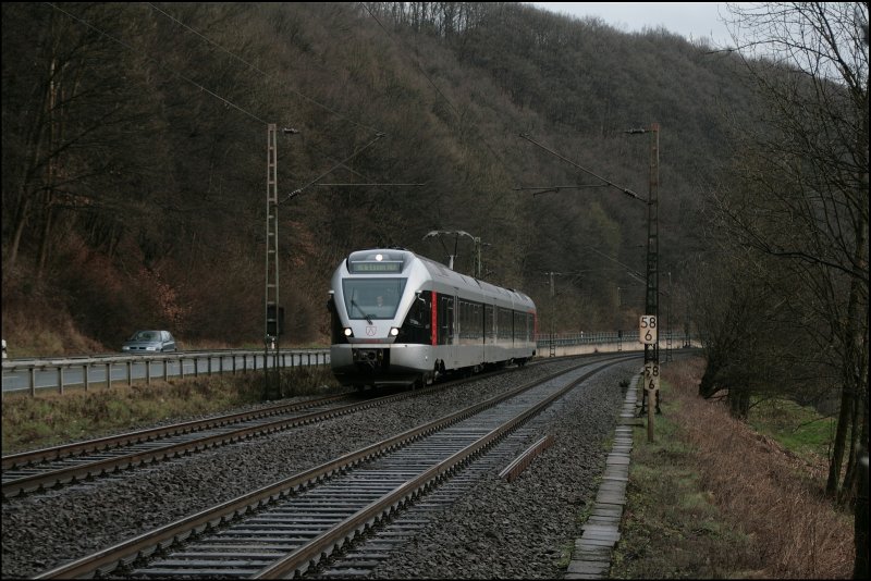 ET23004 f�hrt bei Finnentrop als ABR99621 (RE16 Ruhr-Sieg-Express ) nach Essen