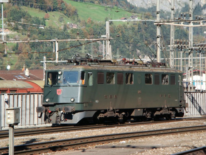 Ae 6 / 6 11 493 in the first box
