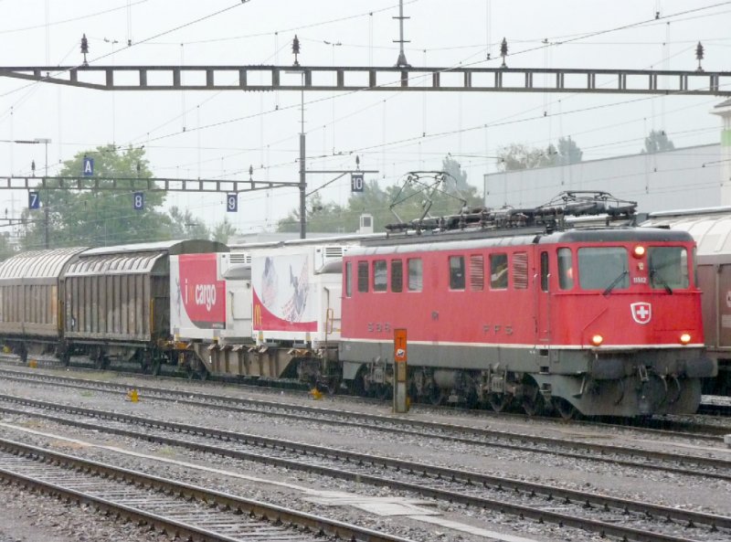 SBB - Ae 6 / 6 11 512 in the