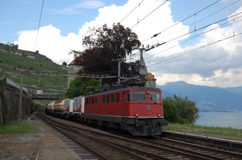 Ae 6 / 6 11 456 with freight train on