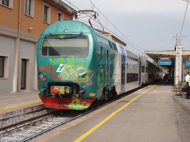 Ale426/506 98 in Vicenza (automatically translated, Powered by Google) 