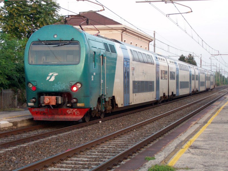 Fast alle Regiozuge, die auf der Strecke Venedi-Verona fahren, sind