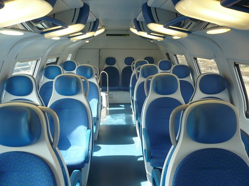 Inneneinrichtung Oberdeck Ale 506 086, aufgenommen am 10.10.2007, mir gef�llt