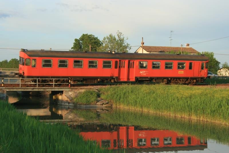 Die Spiegelung im Kanal leicht verkackt! Aber ich wiederhole das