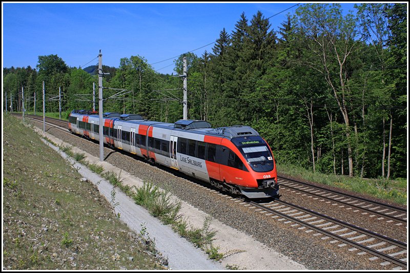 Als S2/3057 passierte der Talent 4024 109  Linie Salzburg  am 17. Mai 2009 soeben die Fotostelle kurz vor dem Bahnhof Hallwang-Elixhausen.