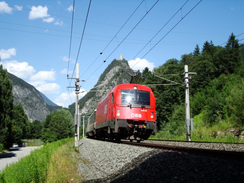 BR at 1216 237 with EC Transalpin at Zams with