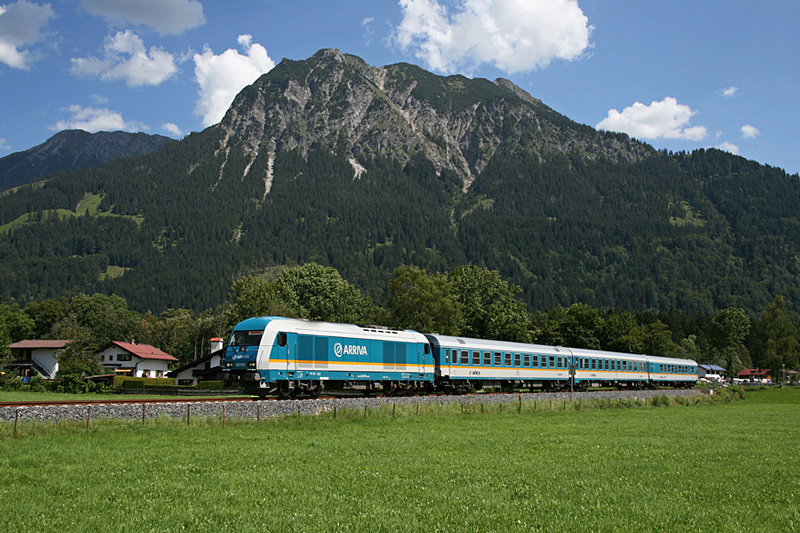 223 070 mit Alex 39961 am 16.08.2009 bei Oberstdorf. 