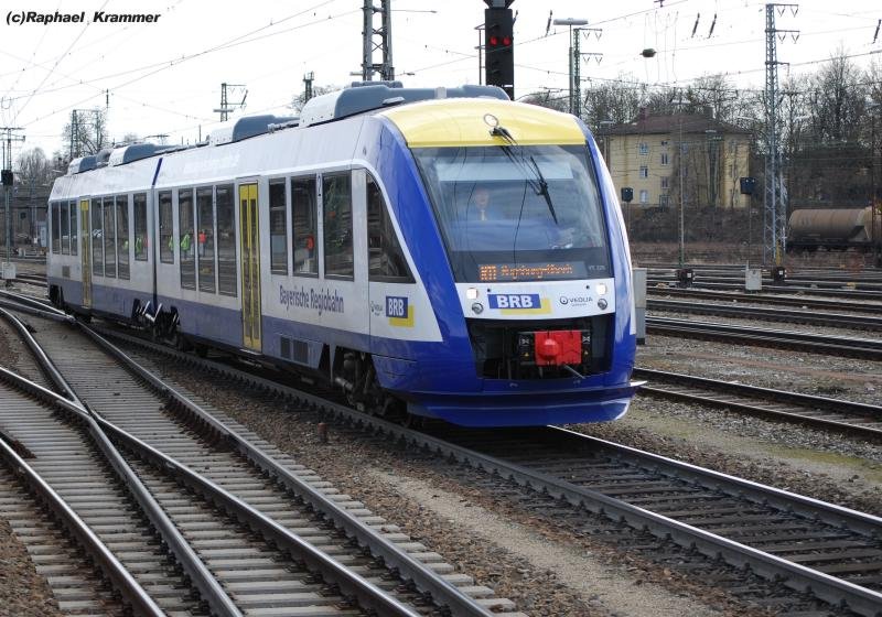 VT 220 (648 220/720) der BRB (Veolia) am 19.03.09 bei