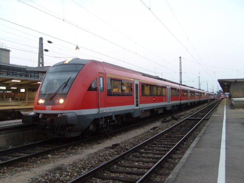 Zeitweise kamen die Modus-Z�ge auch nach Augsburg. Hier eine Garnitur