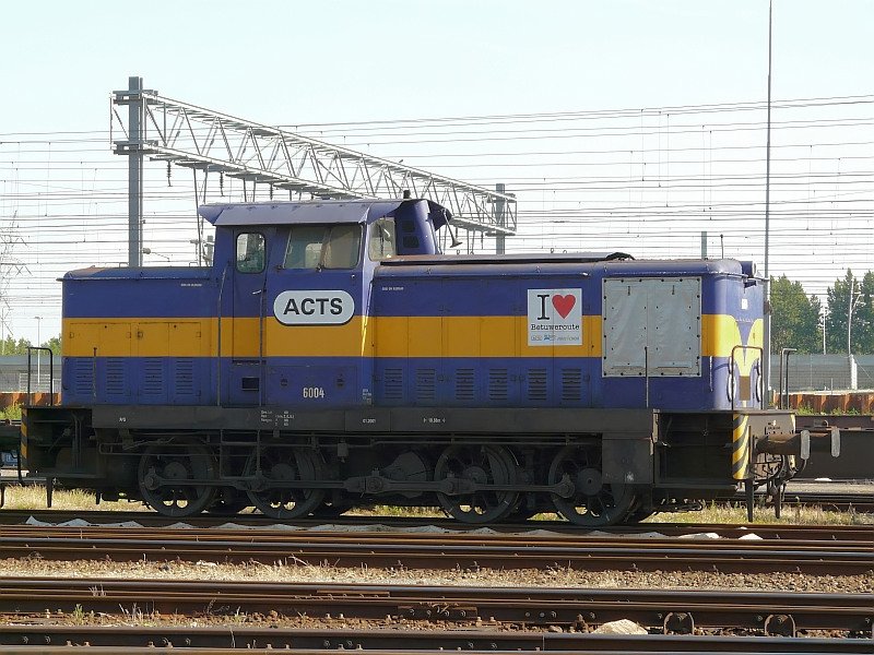 Diese V60 dient im Rotterdamer Hafen als Rangierlok. Das Bild