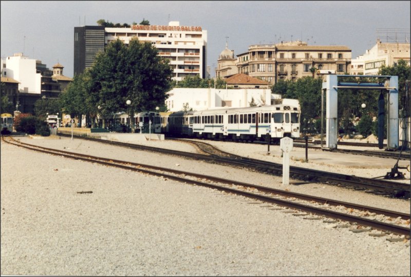 So sah der Bahnhof von Palma de Mallorca am 31.07.1995