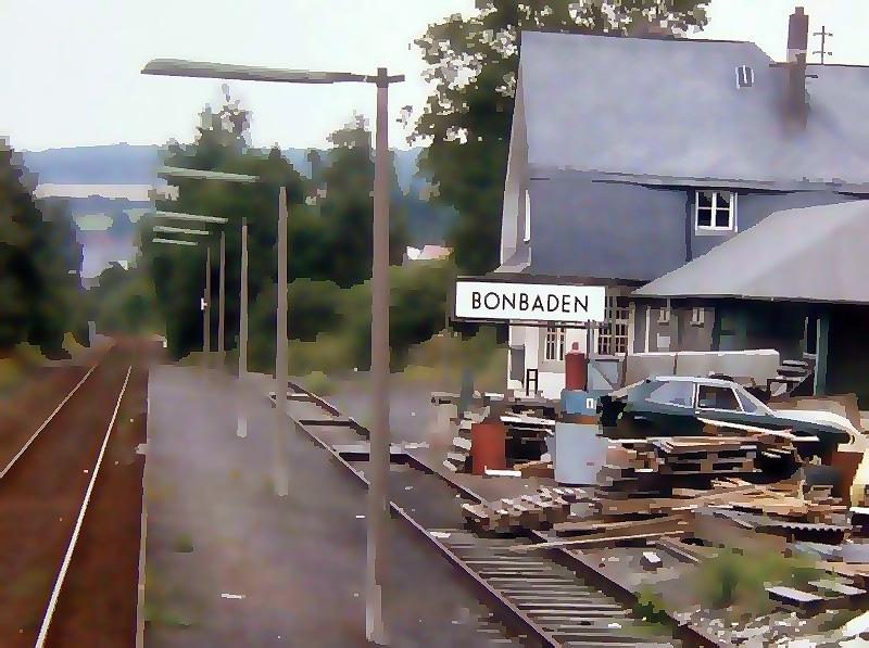 Bahnhof Bonbaden (verfremdetes Foto), 1. Hlfte der 1980iger Jahre.