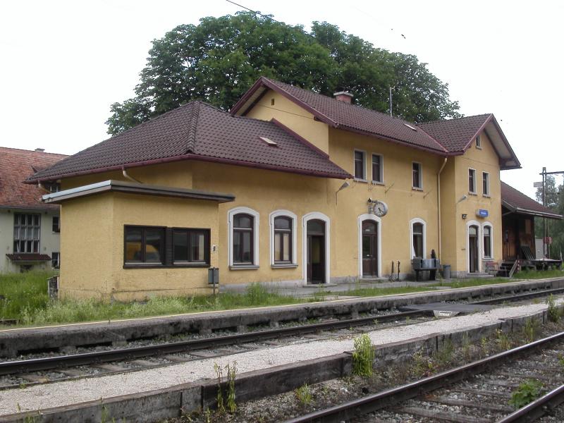 Bahnhof Nendeln in Liechtenstein am 5.Juni 2006