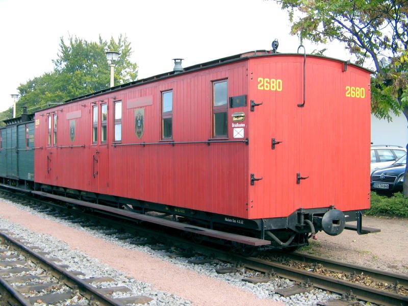 Der vor einigen Jahren in Wilstruff aufgearbeitete Bahnpostwagen steht jetzt