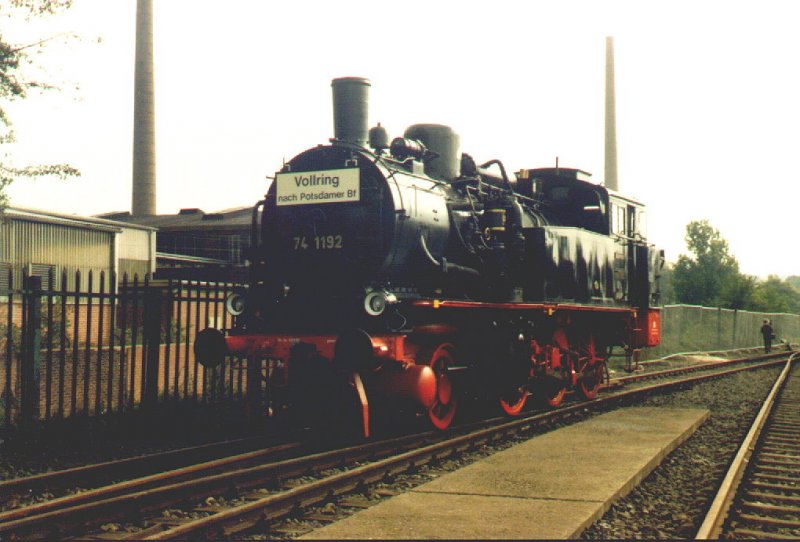 Baureihe 74 in Bochum-Dahlhausen 1985 (eingescannter Papierabzug)
