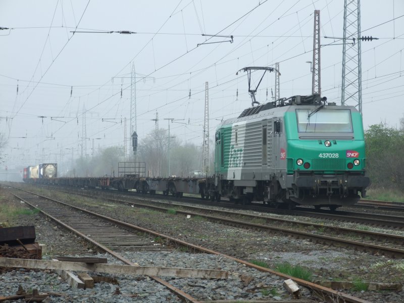 FRET 437028 in Ratingen-Lintorf  