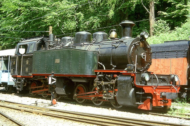 BC - Museumsbahn ex SEG G 2x 3/3 104 am 19.05.1997 in Chaulin - Dampflok - Name: ZELL - Baujahr 1925 - HANOMAG/10437 - Gewicht 56,00t - LP 11,56m - zulssige Geschwindigkeit 35 km/h - =03.08.1989 - Lebenslauf: ex SEG 2x 3/3 104 - 1953 MEG G2x 3/3 104 - 1967 BC G 2x 3/3 104
