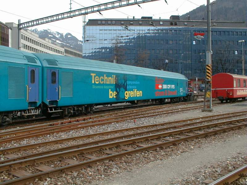 SBB, Werbezug at 10:04:01 in Chur (automatically translated, Powered by