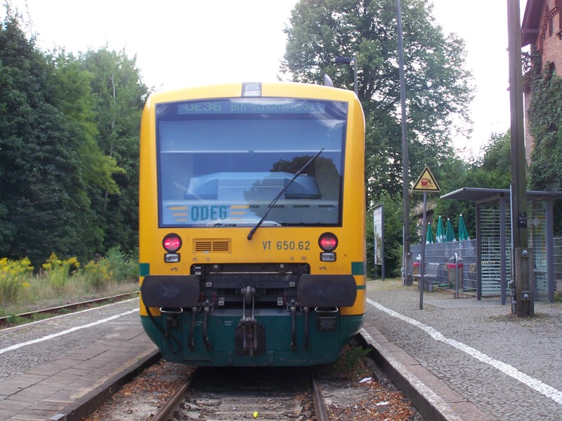 Bahnhof M�llrose OE 36 nach Berlin-Sch�neweide Aufgenommen am 18 August