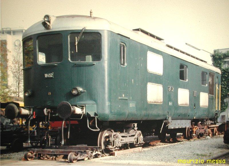 SBB Bm 4/4 18452 - Biel - 28.10.1989 