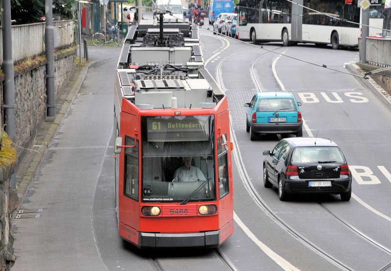 Stra�enbahn Bonn Hauptbahnhof, Linie 61, 08.07.2009 