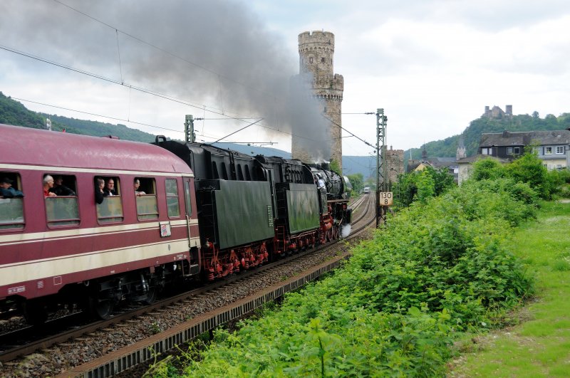 Nachschu� auf 01 1066, kurz bevor sie die ehemalige Stadtbefestigung