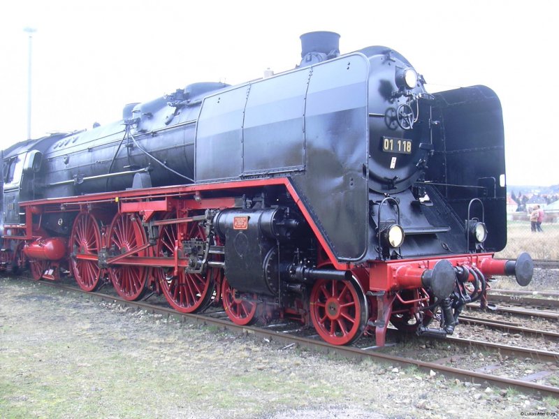 BR 01 118 Februar 07; kommend aus RAW Meiningen im