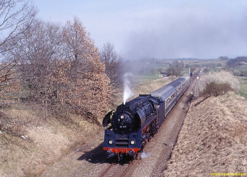 01 519 near Eutingen on the 20th of April in
