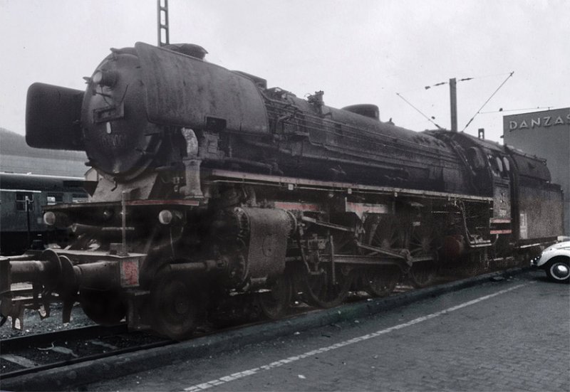 R�ckblick 1968.
Seit fast einem Jahr, steht die 03 1001 in