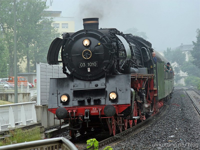 150 Jahre Lahntalbahn. 03 1010 am 31.5.08 bei der Einfahrt