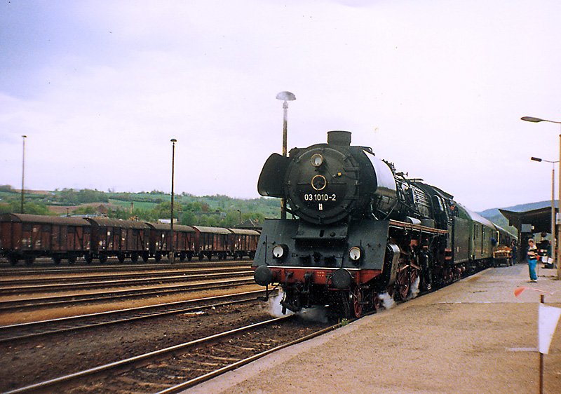 Die 03 1010 hatte gerade den aus N�rnberg kommenden D1402