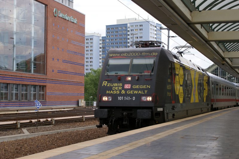 BR 101 141-0 hier mit IC 2244 nach M�nster(Westf)Hbf
