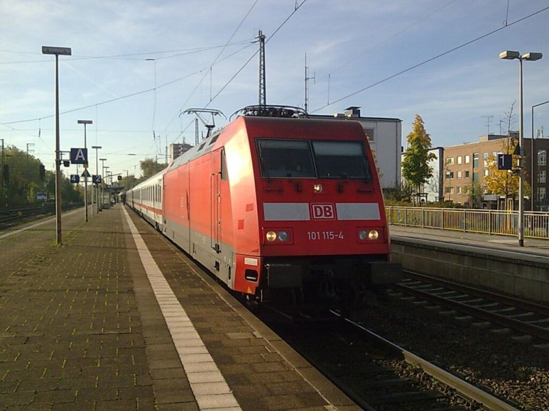 Eine BR 101 in Recklinghausen  