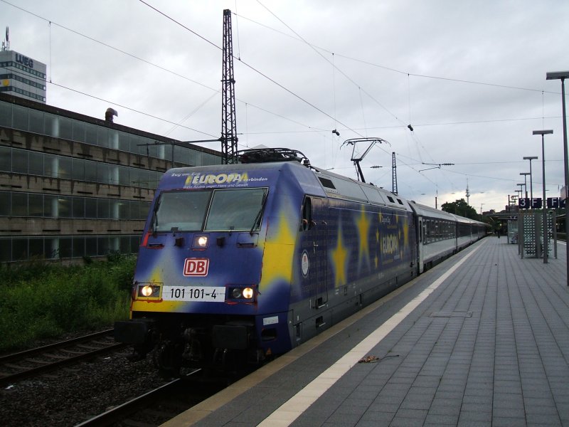 BR101 101 4 EUROPA mit EN Jan Kiepura kommt mit