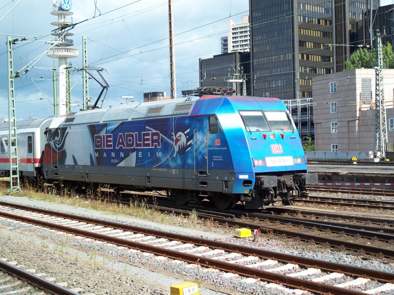 101 070 intercity travels to Berlin Ostbahnhof in Hannover (28/08/2007)