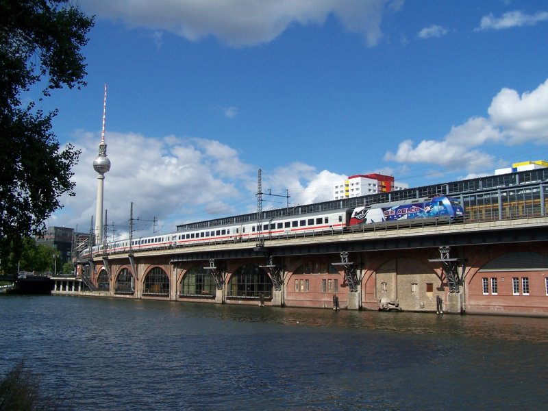 ADLER 101 070 on 28.08.2007 in Berlin-Jannowitzbr�cke (automatically translated, Powered