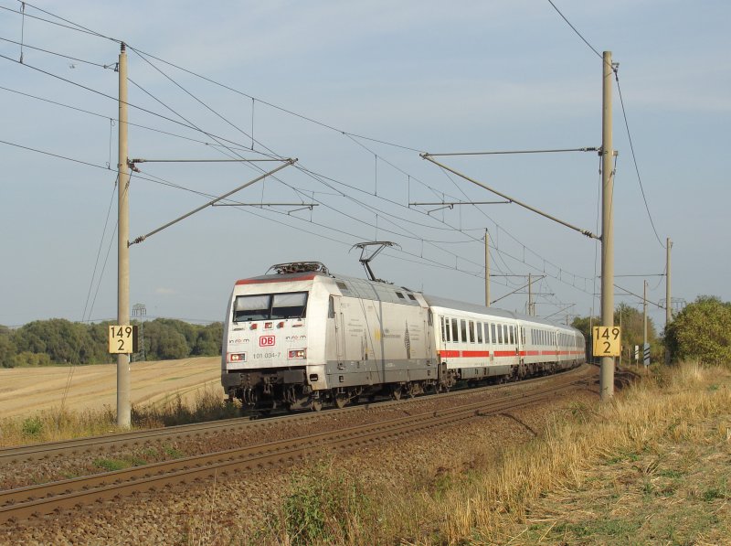 101034-7 "in shape" with an IC in the direction of
