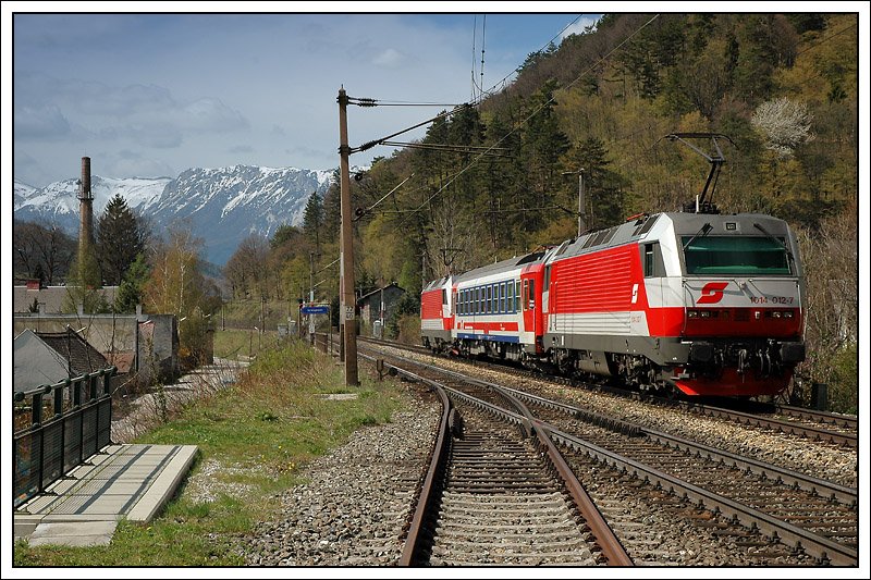 1014 012 + Messwagen + 1014 010 als SPORB 94052